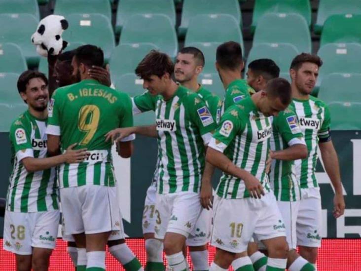 Rompe Real Betis racha y celebra en Bilbao Rompe Real Betis racha y celebra en Bilbao