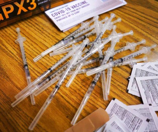 Pfizer pedirá autorización de 4ta dosis de vacuna