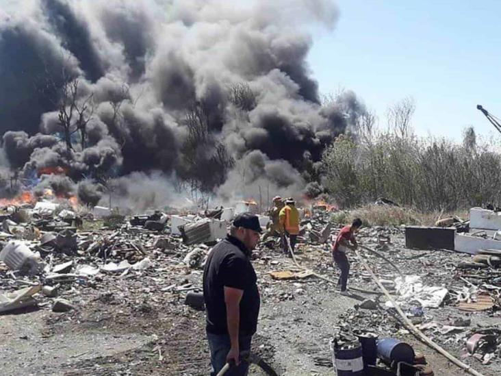 Prenden fuego a lote abandonado Prenden fuego a lote abandonado