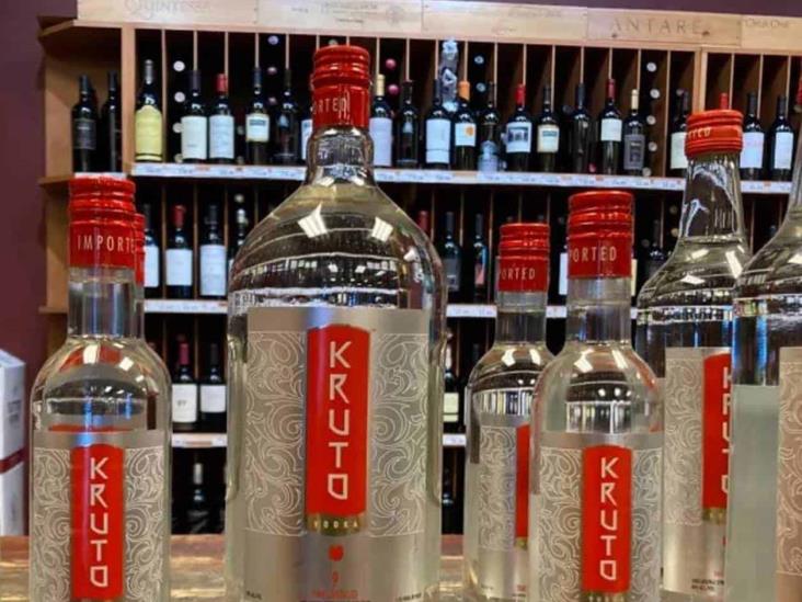 Rechazan texanos al vodka ruso, prefieren al de Ucrania Rechazan texanos al vodka ruso, prefieren al de Ucrania