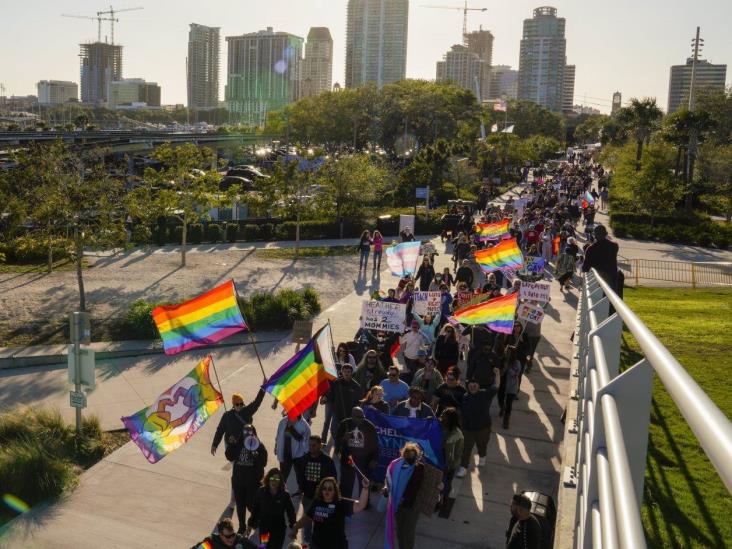 A huelga trabajadores por ley ‘No digas gay’ A huelga trabajadores por ley ‘No digas gay’