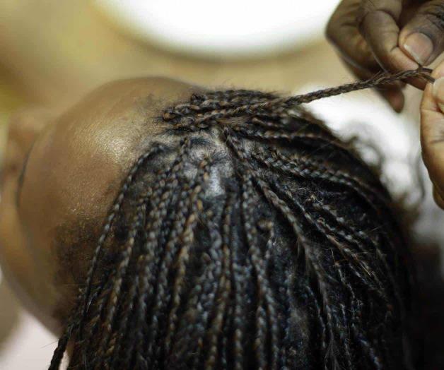 Representantes prohíben discriminación por el cabello en EU