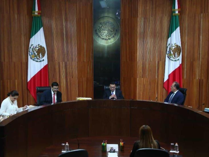 Acata AMLO la resolución del TEPJF Acata AMLO la resolución del TEPJF