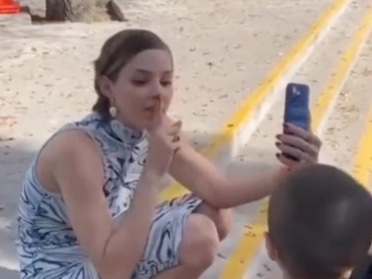 Así trató Mariana Rodríguez a un niño detrás de cámaras... Así trató Mariana Rodríguez a un niño detrás de cámaras...