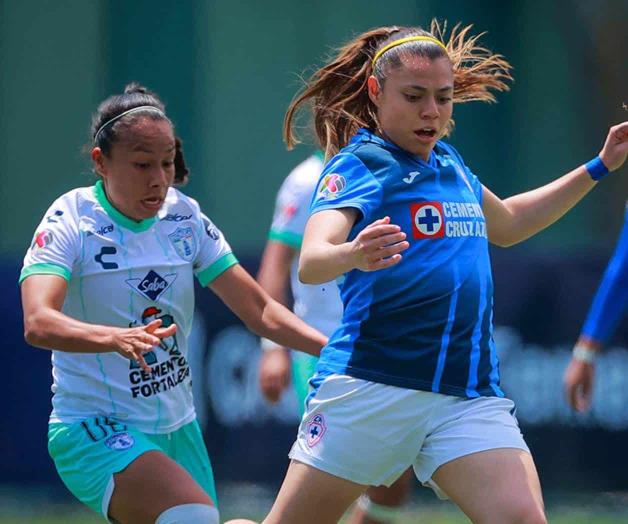 Doblete de Charlyn da el triunfo a Tuzas Doblete de Charlyn da el triunfo a Tuzas