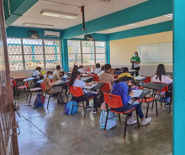 Incumplen regreso a clases presenciales