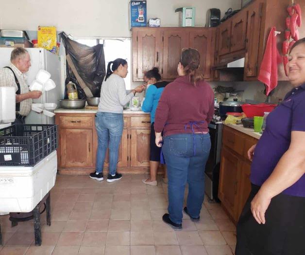 Comedor evangélico da alimentos gratuitos Comedor evangélico da alimentos gratuitos