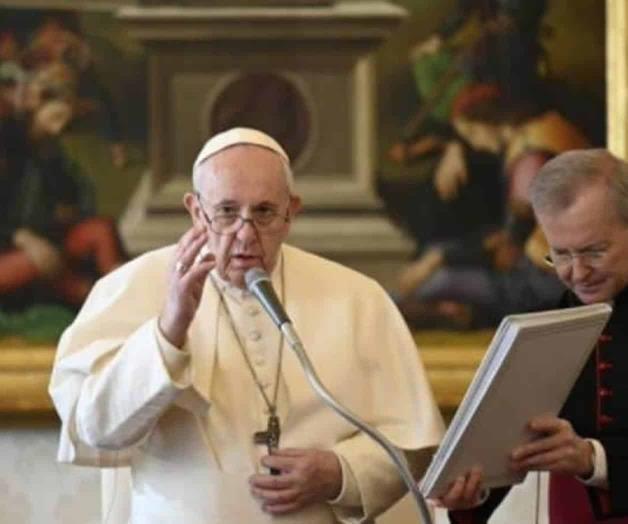 La guerra es un acto bárbaro que debe ser abolido: Papa Francisco