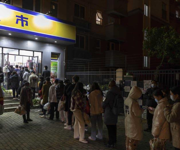 Gran parte de Shanghái vuelve a confinamiento