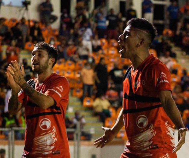 El primero... y fue golazo ante La Jaiba