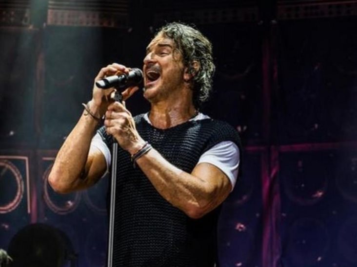 Ricardo Arjona inicia su tour ‘Blanco y Negro’ en Estados Unidos con
