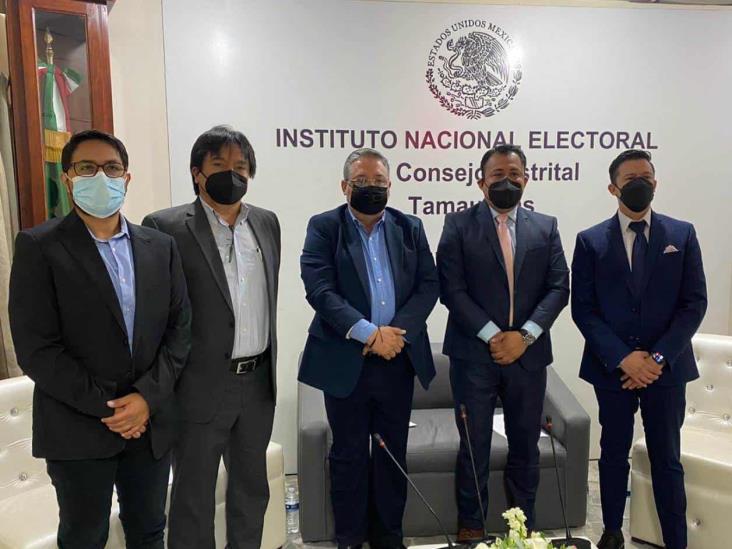 Discuten en un foro la revocación de mandato Discuten en un foro la revocación de mandato