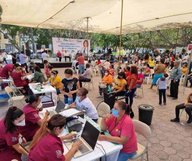 Realizan brigada médica Realizan brigada médica