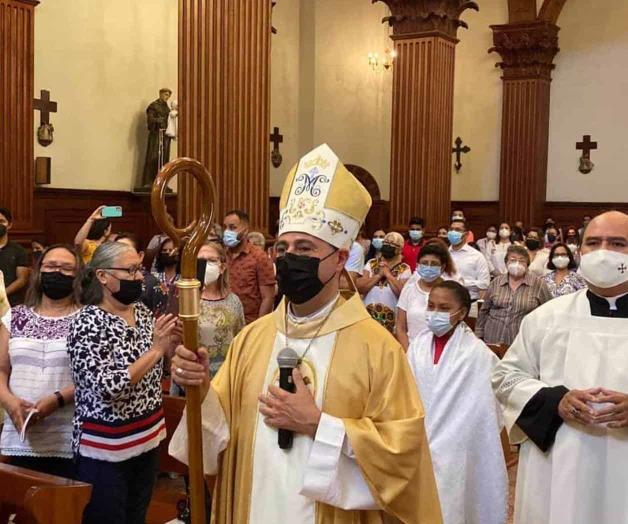 Encabeza Obispo Misa Crismal