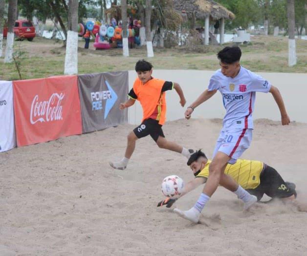 Arman torneos en ‘La Playita’