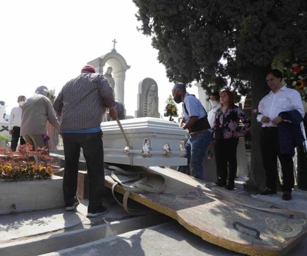 Dan último adiós a Rosario Ibarra