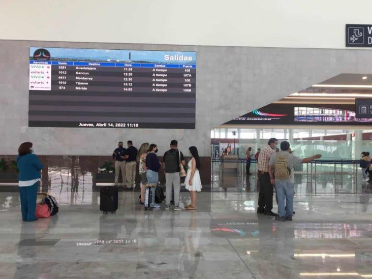 Luce vacío el nuevo aeropuerto Ángeles Luce vacío el nuevo aeropuerto Ángeles