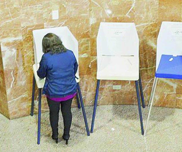 Arrancan votaciones anticipadas