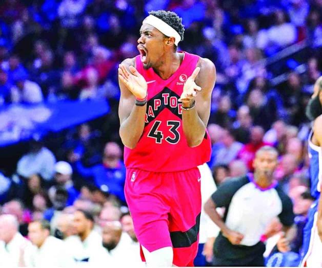 Siakam y los Raptors evitan la eliminación ante Filadelfia