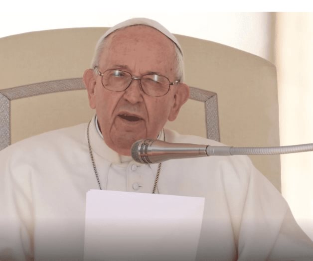 El papa Francisco pide que se trate mejor a las suegras mientras les reclama a ellas que no critiquen