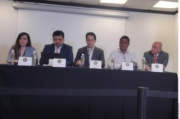 Remueven a dos fiscales por caso Debanhi