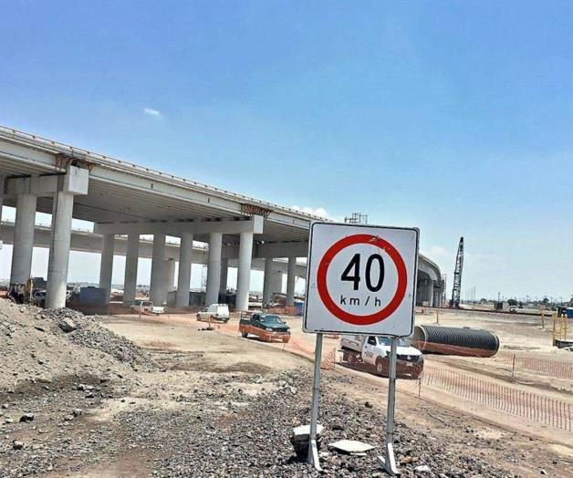 Paran obra de AIFA por falta de pagos