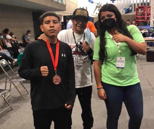 Púgil reynosense Carlos Paredes se cuelga el bronce Púgil reynosense Carlos Paredes se cuelga el bronce