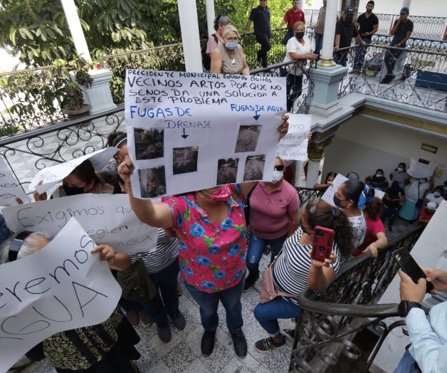 Protestan victorenses por falta de servicios Protestan victorenses por falta de servicios