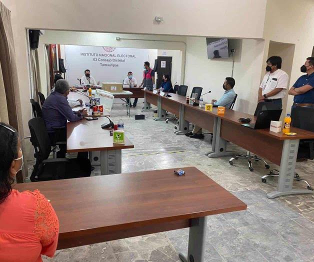 Presentan en Río Bravo las urnas electrónicas