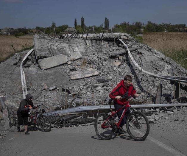 Rusia roba trigo a Ucrania