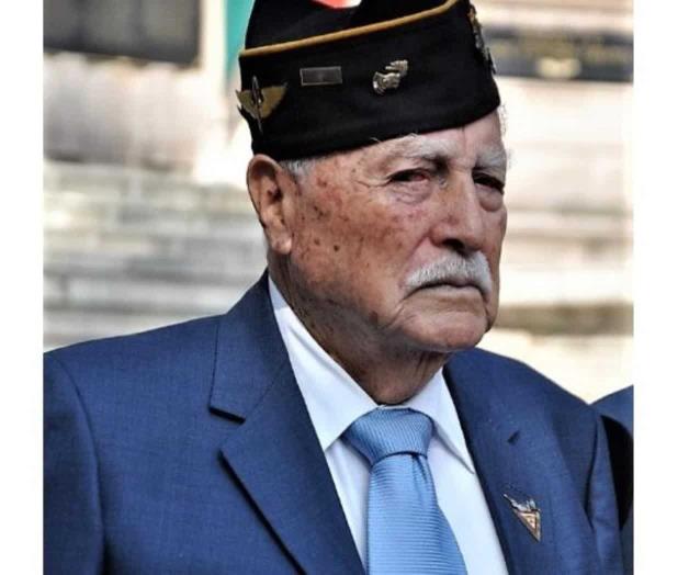 Murió Ernesto Martínez Trujillo, veterano del Escuadrón 201