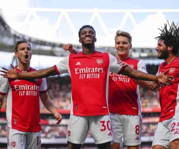 Arsenal acaricia regreso a la Champions