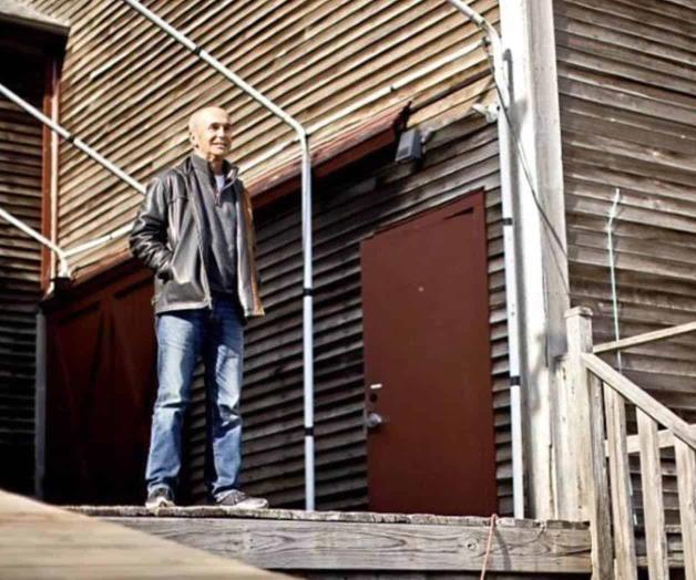 Enamoran personajes del escritor Don Winslow al cine y la TV