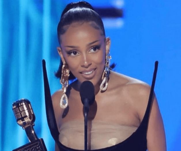 Se alzan con el triunfo