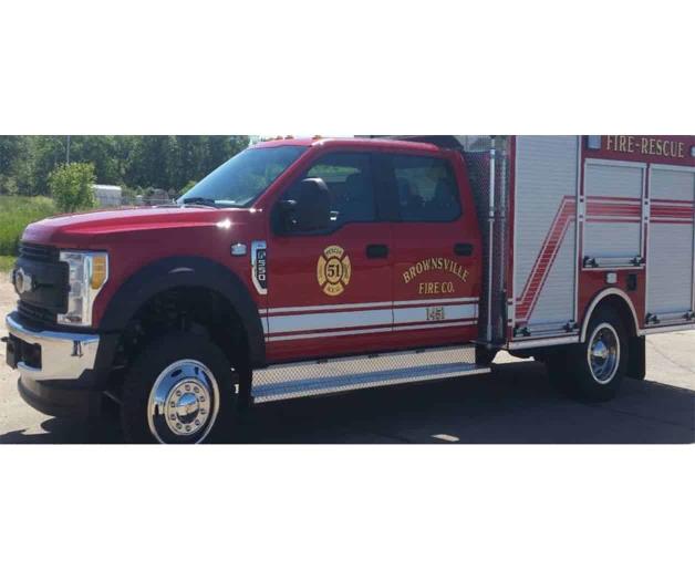 Siniestro consume doce autos en estacionamiento