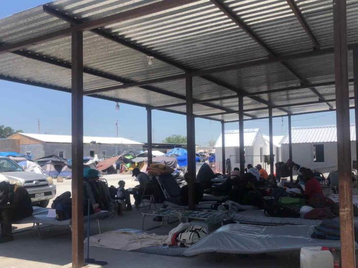 Varados... y llegan más: Saturan frontera migrantes expulsados por EU Varados... y llegan más: Saturan frontera migrantes expulsados por EU