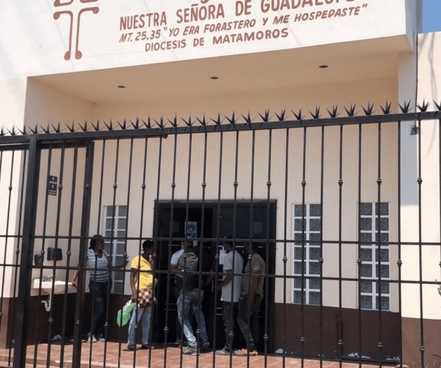 Racionan despensas: son 10 ¡para cientos! Racionan despensas: son 10 ¡para cientos!