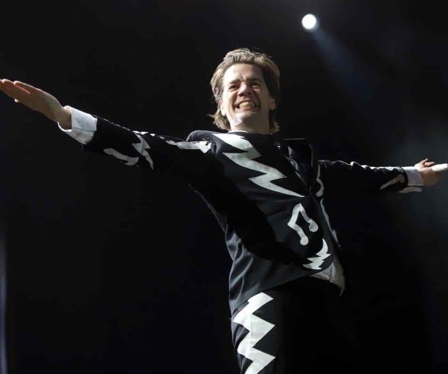 Estridente actuación