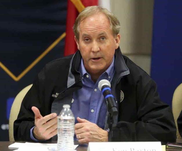 Presenta moción de orden judicial: Ken Paxton está en campaña