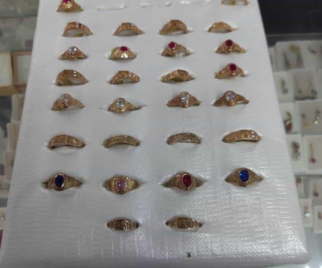 Se alistan comercios para ceremonias de graduación