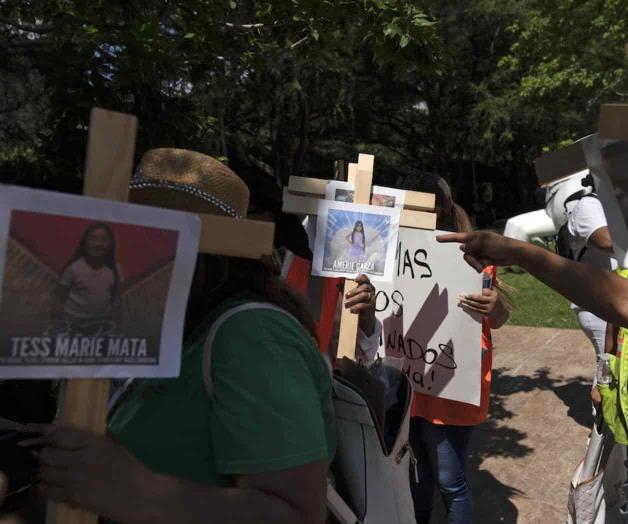 Se torna trágico el Día de triunfo