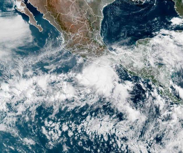 El huracán Agatha se dirige a playas del sur de México