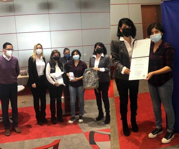 Destaca en concurso alumna del CBTIS 125