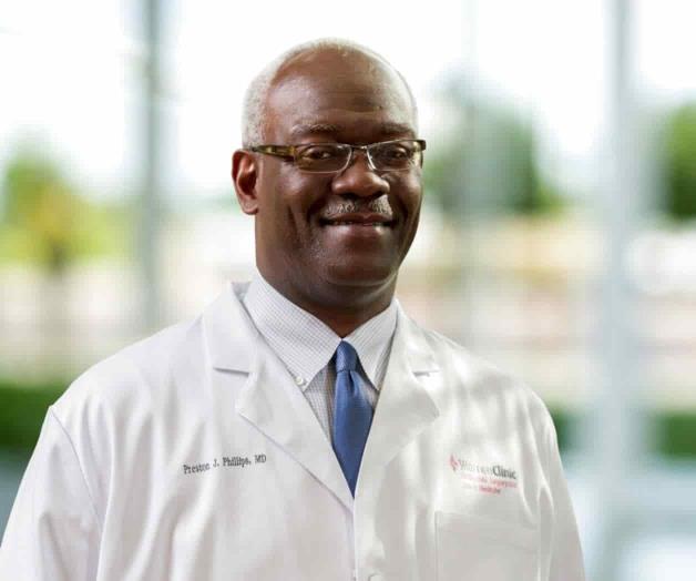 Agresor de Oklahoma culpaba a médico por dolor