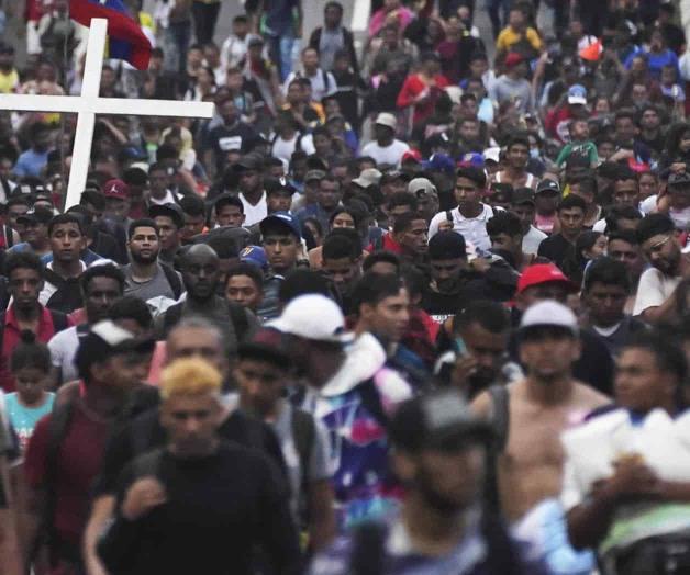 Avanza caravana de migrantes hacia EU