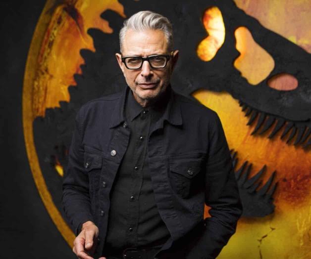 Jeff Goldblum toma una mordida más de Jurassic World Jeff Goldblum toma una mordida más de Jurassic World
