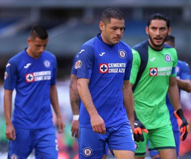 Anuncia Cruz Azul salida de Pablo Aguilar