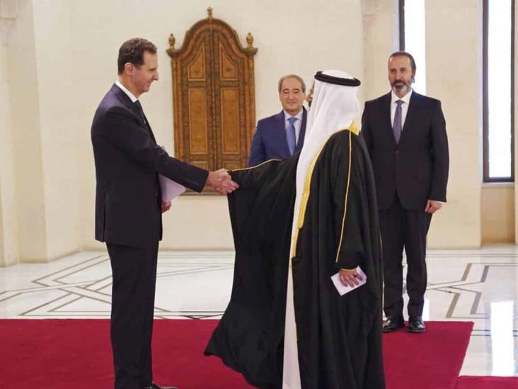 Presidente sirio recibe credenciales de embajador de Bahrein Presidente sirio recibe credenciales de embajador de Bahrein