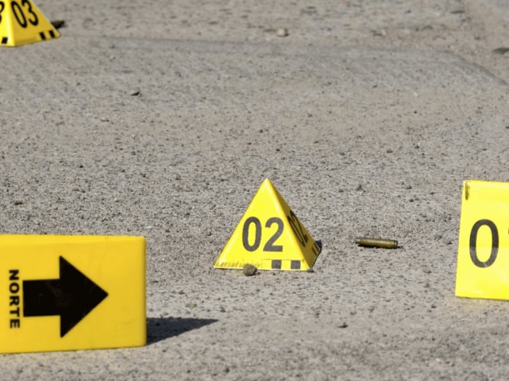 Asesinan a tres personas al asaltar una distribuidora de plásticos en Celaya Asesinan a tres personas al asaltar una distribuidora de plásticos en Celaya