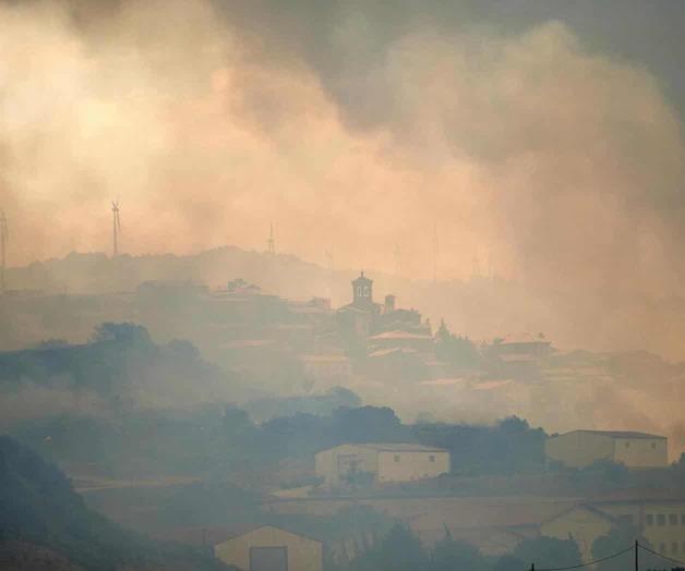 Temperaturas ayudan en lucha contra incendios en España Temperaturas ayudan en lucha contra incendios en España
